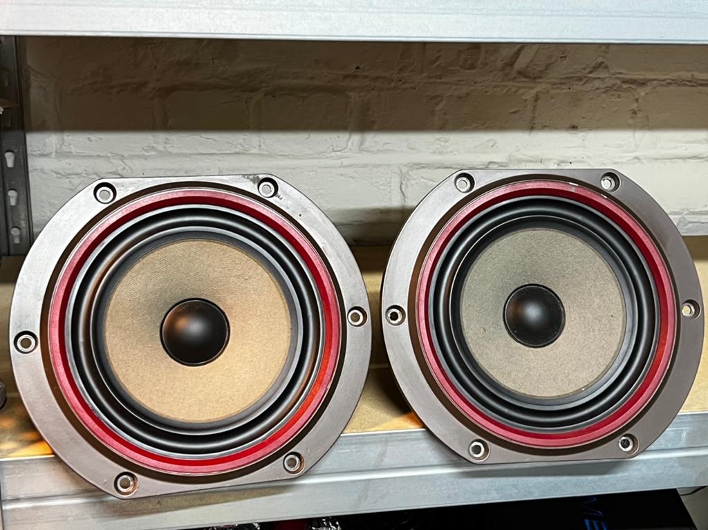 B&W Bass Unit BZ 200, TV, Hi-fi & Vidéo, Enlèvement ou Envoi, Comme neuf