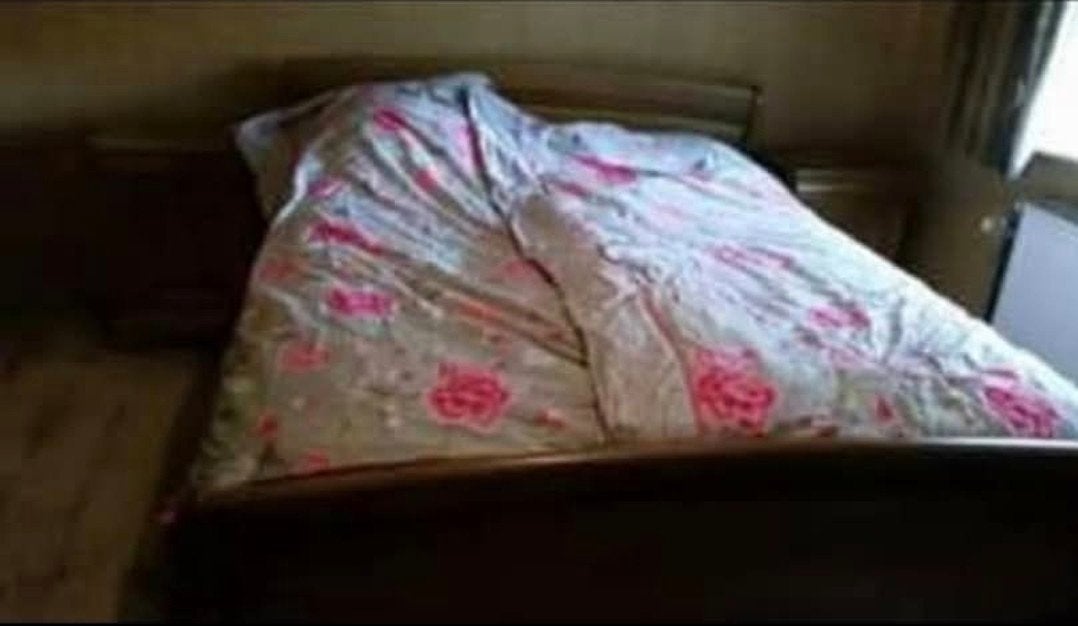 bed van 160 x 200met lattenbodem te koop, Ophalen, Bruin, Tweepersoons, Zo goed als nieuw
