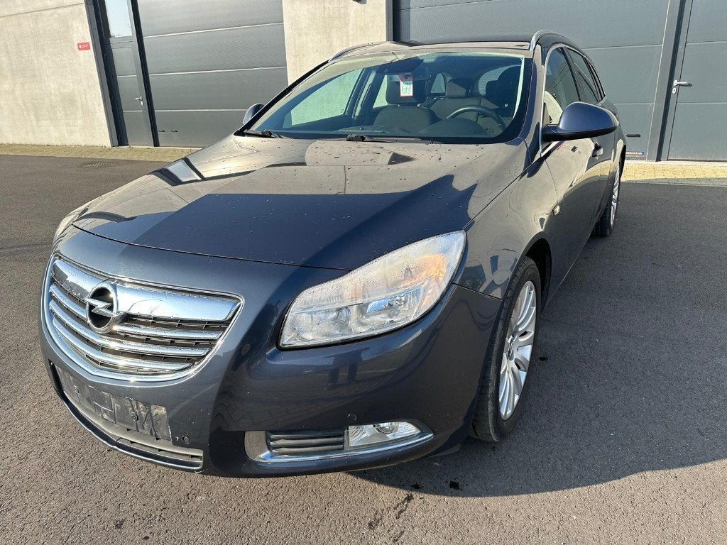 Opel Insignia 2.0CDTI, Euro 5, Stof, 1995 cc, Zwart