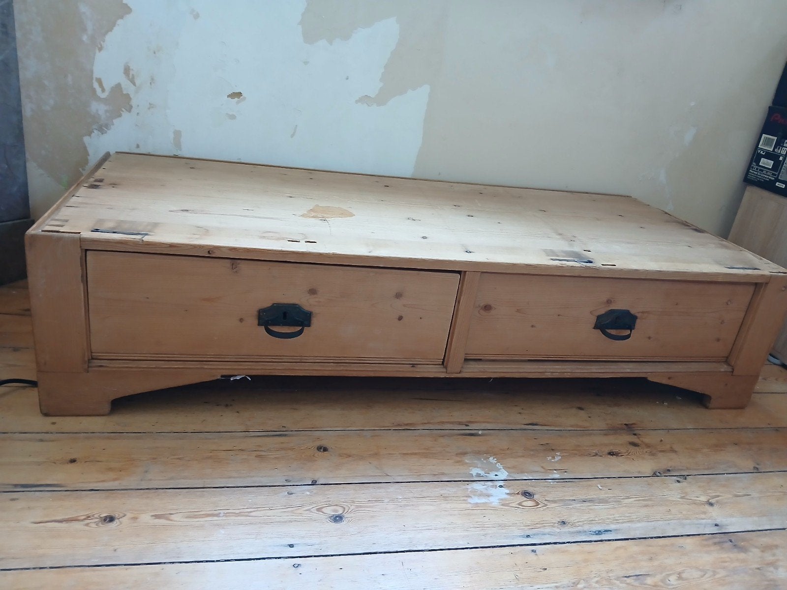 Houten salontafel, Ophalen