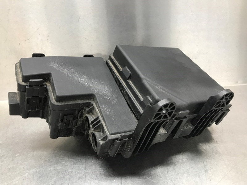 LUCHTFILTERHUIS Nissan X-Trail (T32) (01-2013/12-2022), Gebruikt, Nissan