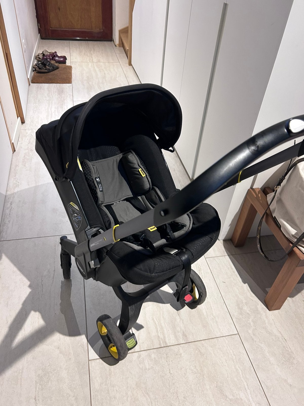 Doona, Kinderen en Baby's, Buggy's, Ophalen, Zo goed als nieuw