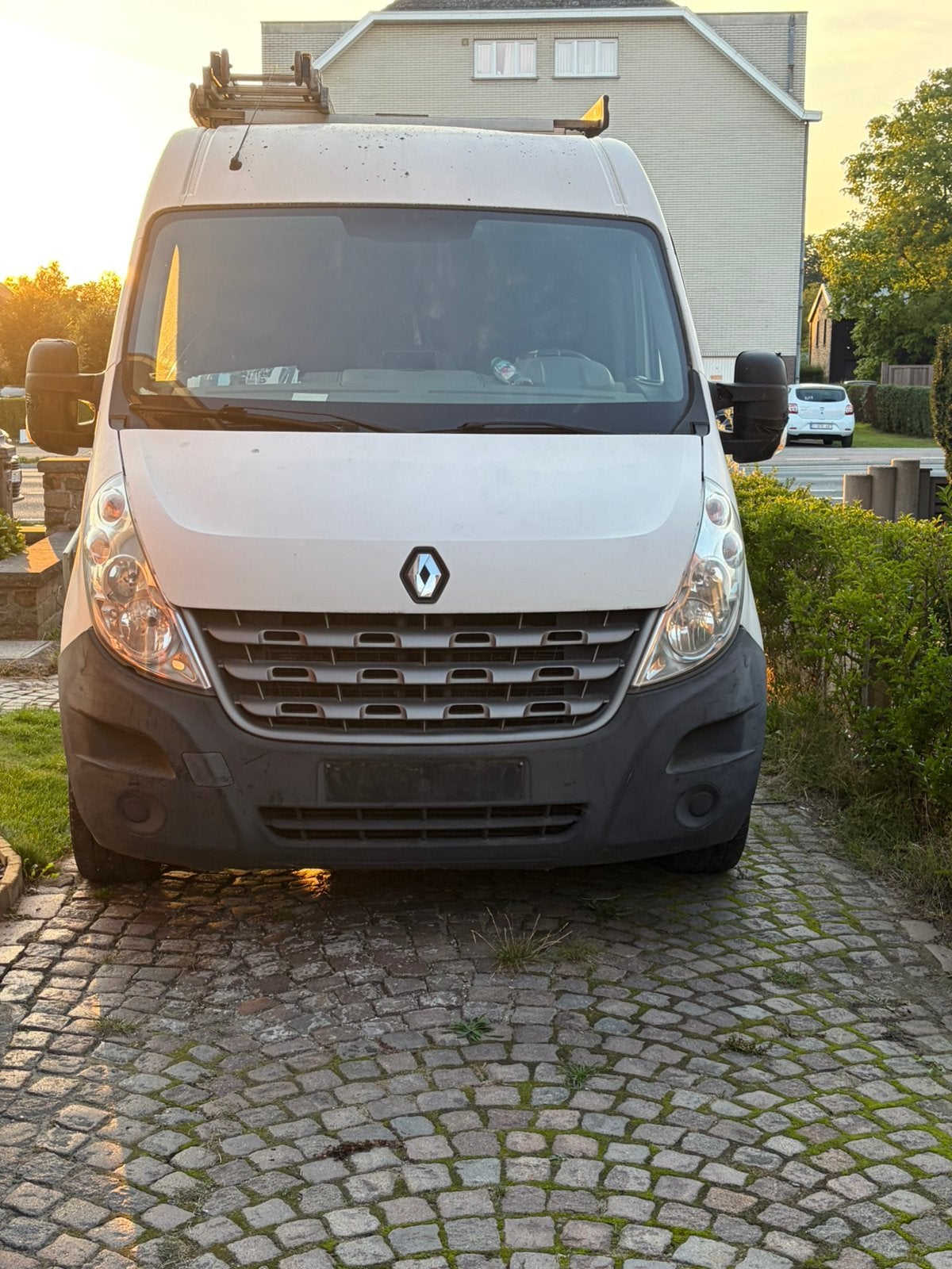 Renault Master L3H2 2010 avec 184 000 km airco, euro5, Autos, Euro 5, Achat, Attache-remorque, Noir