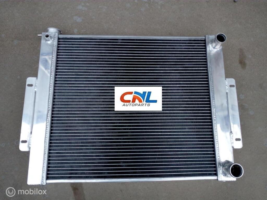 Radiateur JEEP CJ7 WITH CHEVY V8 LS SWAP MT 1976-1986, Autos : Pièces & Accessoires, Neuf, Enlèvement ou Envoi