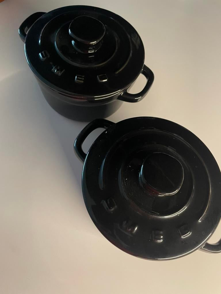 Mini cocottes  Smeg, Maison & Meubles, Cuisine | Casseroles & Poêles, Neuf, Autres types, Autres matériaux, Plaque céramique