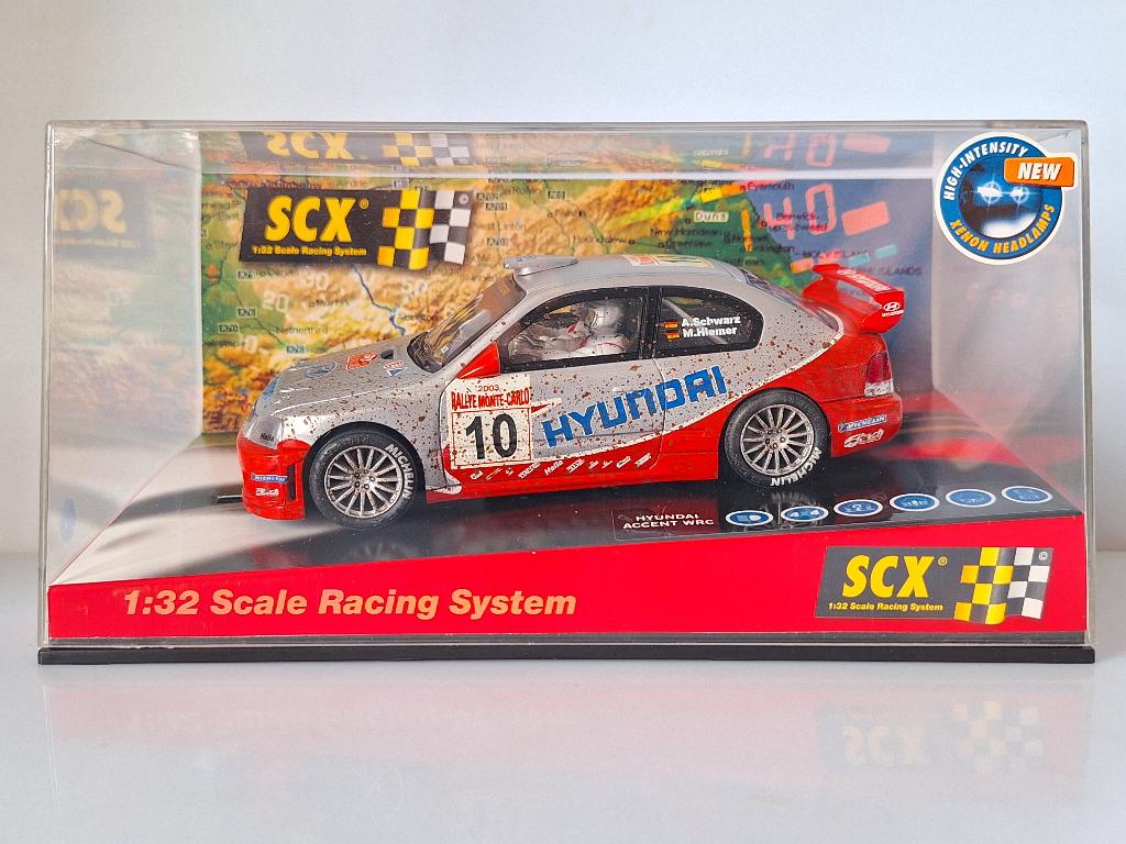 Scx Hyundai Accent WRC  Dirt Effect avec éclairage Ref 61200, Neuf, Autres marques, Électrique, Enlèvement ou Envoi