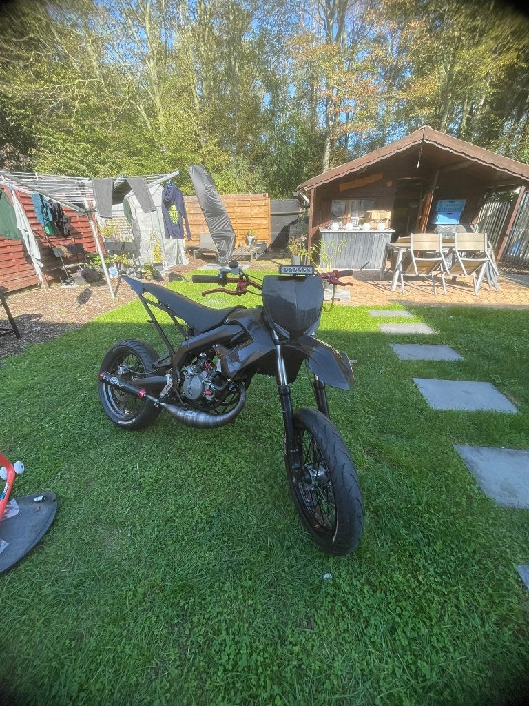 Derbi senda 2005 (WAARDEPELING), Fietsen en Brommers, Ophalen, 6 versnellingen, 77 cc, Klasse B (45 km/u)