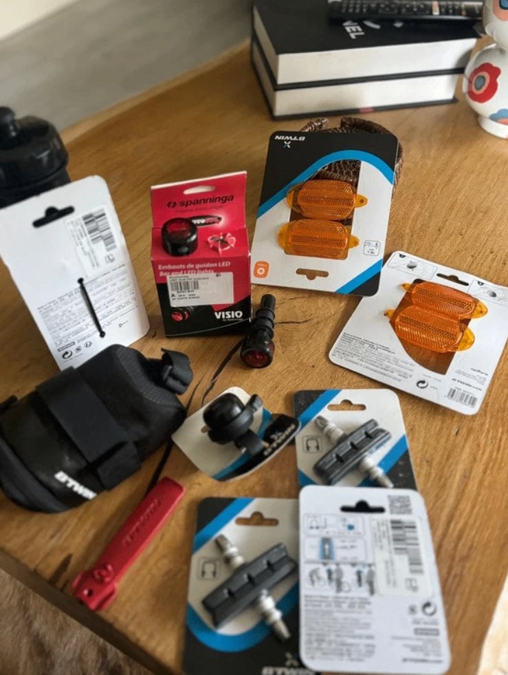 Lot d'accessoires de vélo neufs -B'TWIN & Spanninga, Vélos & Vélomoteurs, Enlèvement ou Envoi, Neuf, BTWIN