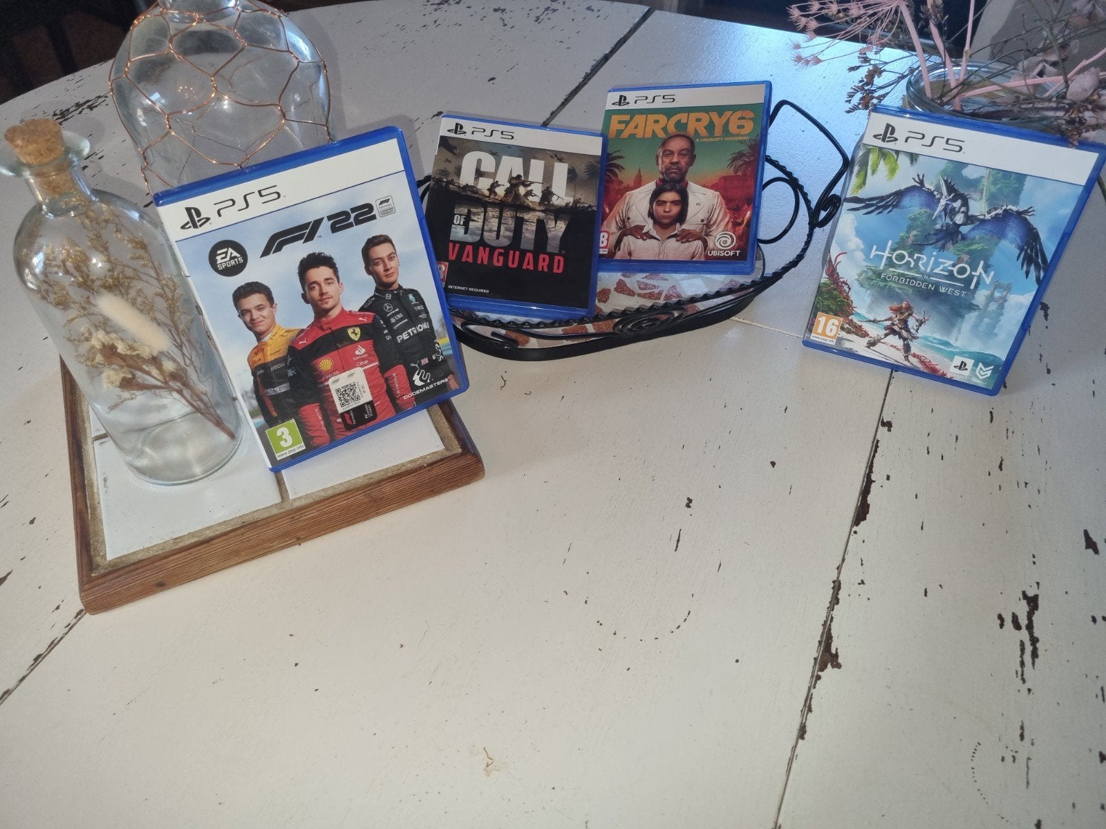 PS5 games bundle – FI 22, COD Vanguard, Horizon Forbidden, Games en Spelcomputers, Games | Sony PlayStation 5, Ophalen