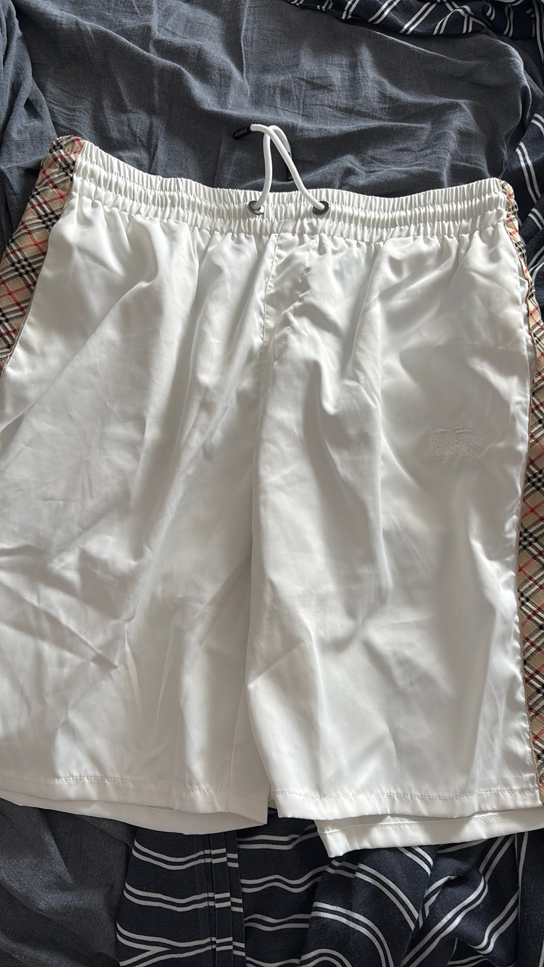 Burberry korte broek, Ophalen of Verzenden, Nieuw