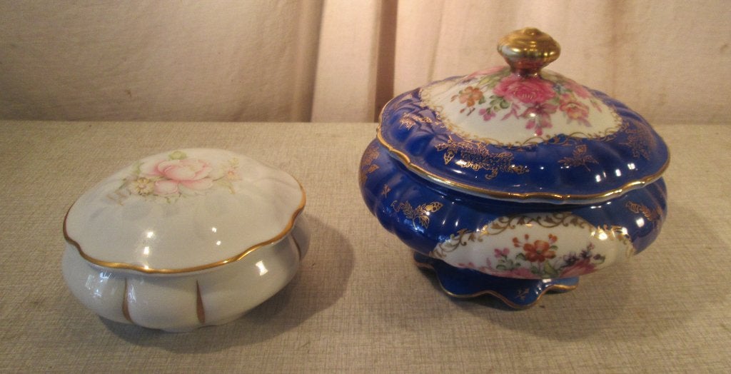 2 beaux pots en porcelaine ancienne avec couvercles, Enlèvement ou Envoi