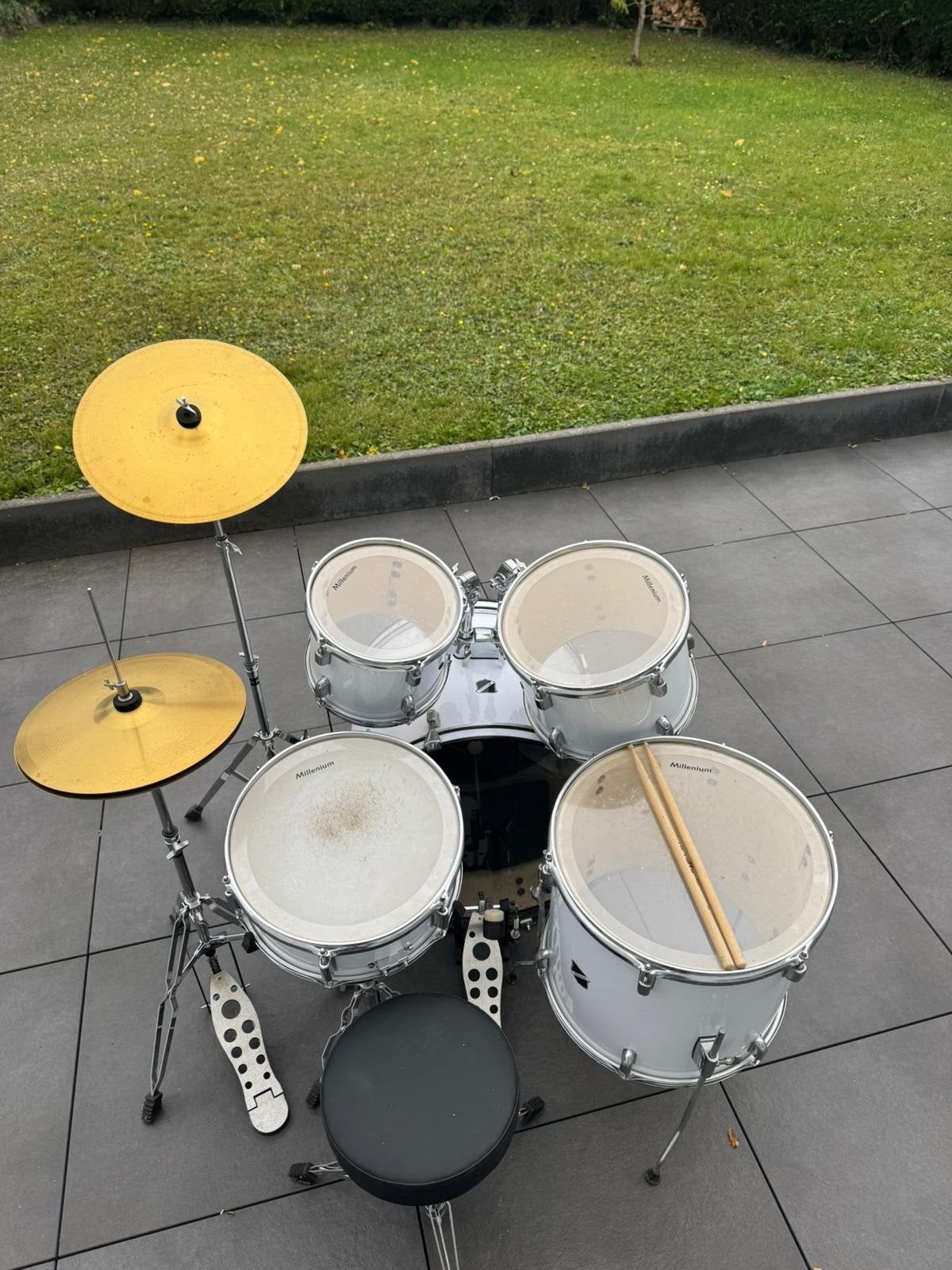 Batterie acoustique Millenium Focus, Muziek en Instrumenten, Drumstellen en Slagwerk, Ophalen, Gebruikt, Overige merken