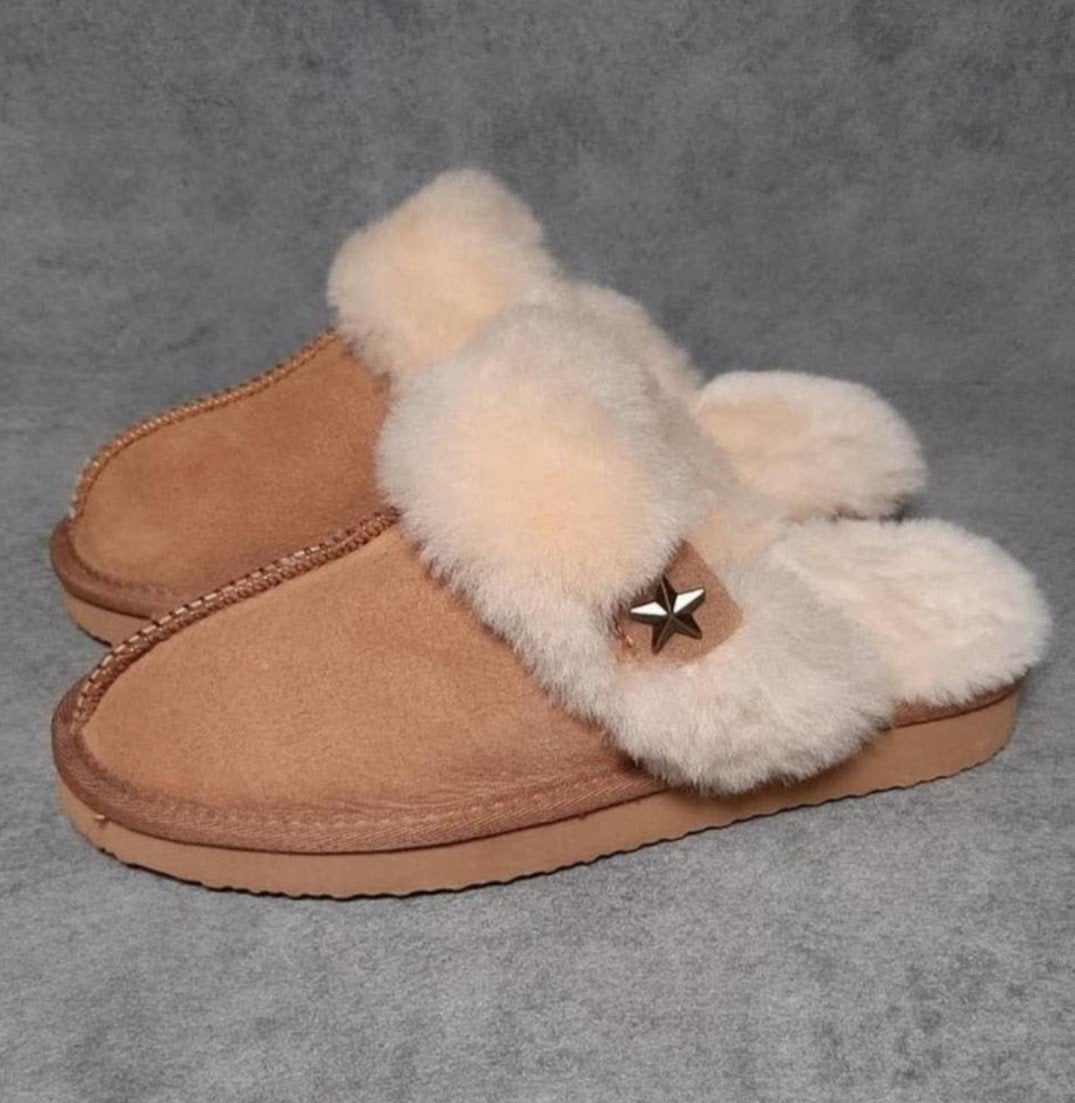 Casa Mia/Pantoffels/Maat 36-37/Nieuw, Overige kleuren, Nieuw, Ophalen of Verzenden, Pantoffels of Sloffen