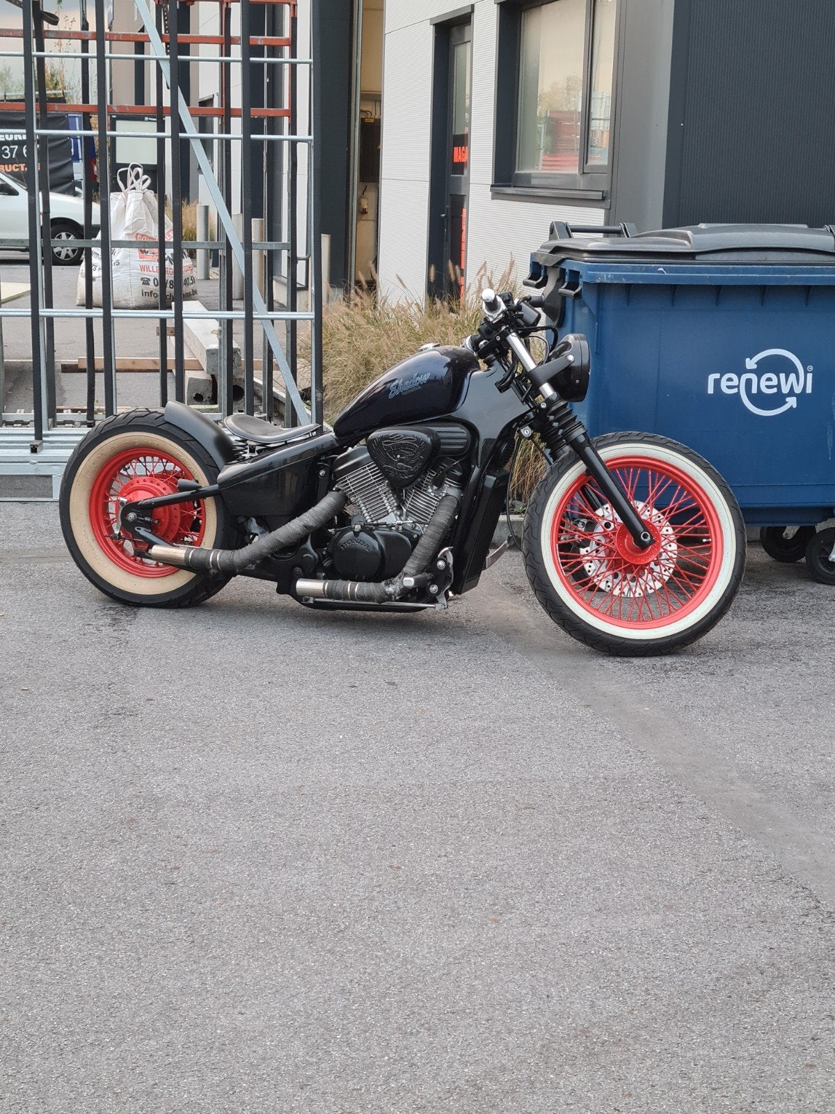 Honda Shadow custom hardtail, Particulier