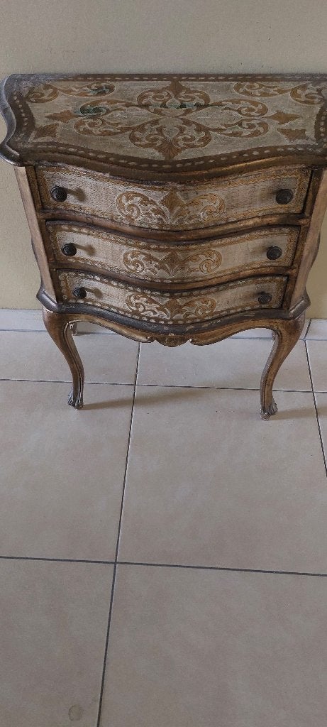 Kastje voor in gang, Gebruikt, 50 tot 100 cm, Ovaal, 25 tot 50 cm