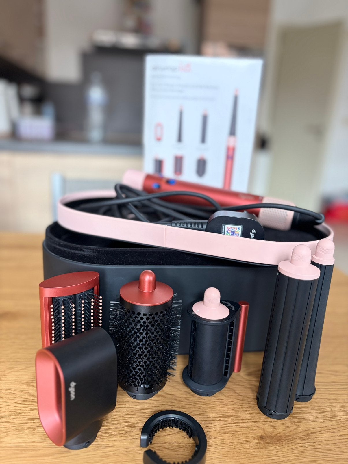 Dyson Airwrap i.d. Comme neuf, Bijoux, Sacs & Beauté, Envoi, Comme neuf