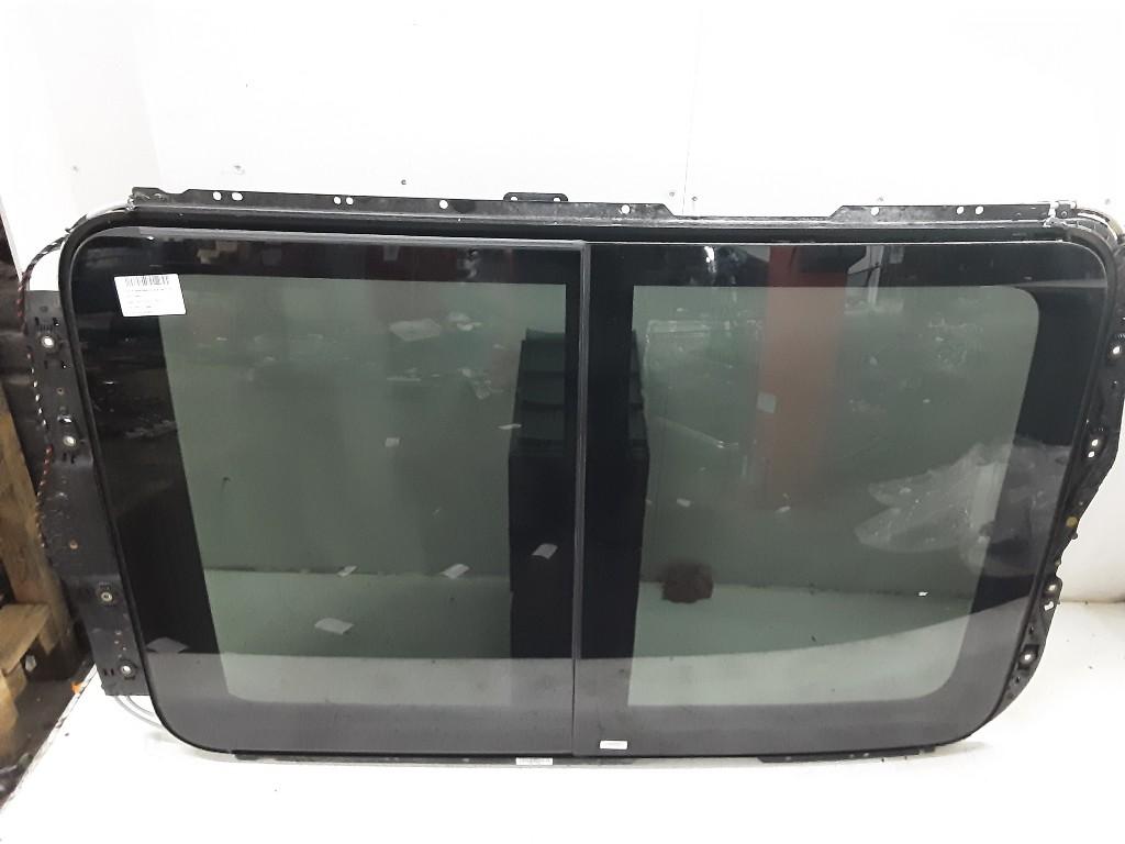 SCHUIF-KANTELDAK Volkswagen Sharan (7N) (7N0877041B), Gebruikt, Volkswagen, Mevr. I. Hauben, Rue de l'Espoir 34 34
4030  GRIVEGNÉE, BE