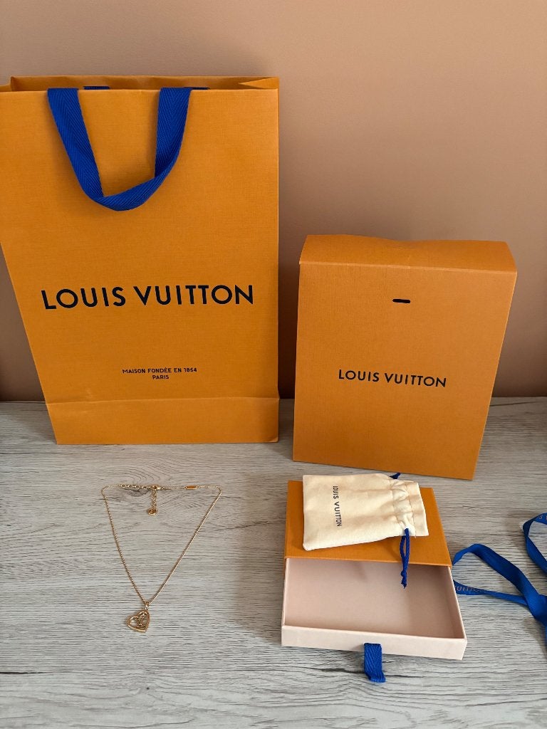 Halsketting Louis Vuitton, Handtassen en Accessoires, Kettingen, Ophalen, Nieuw, Met hanger