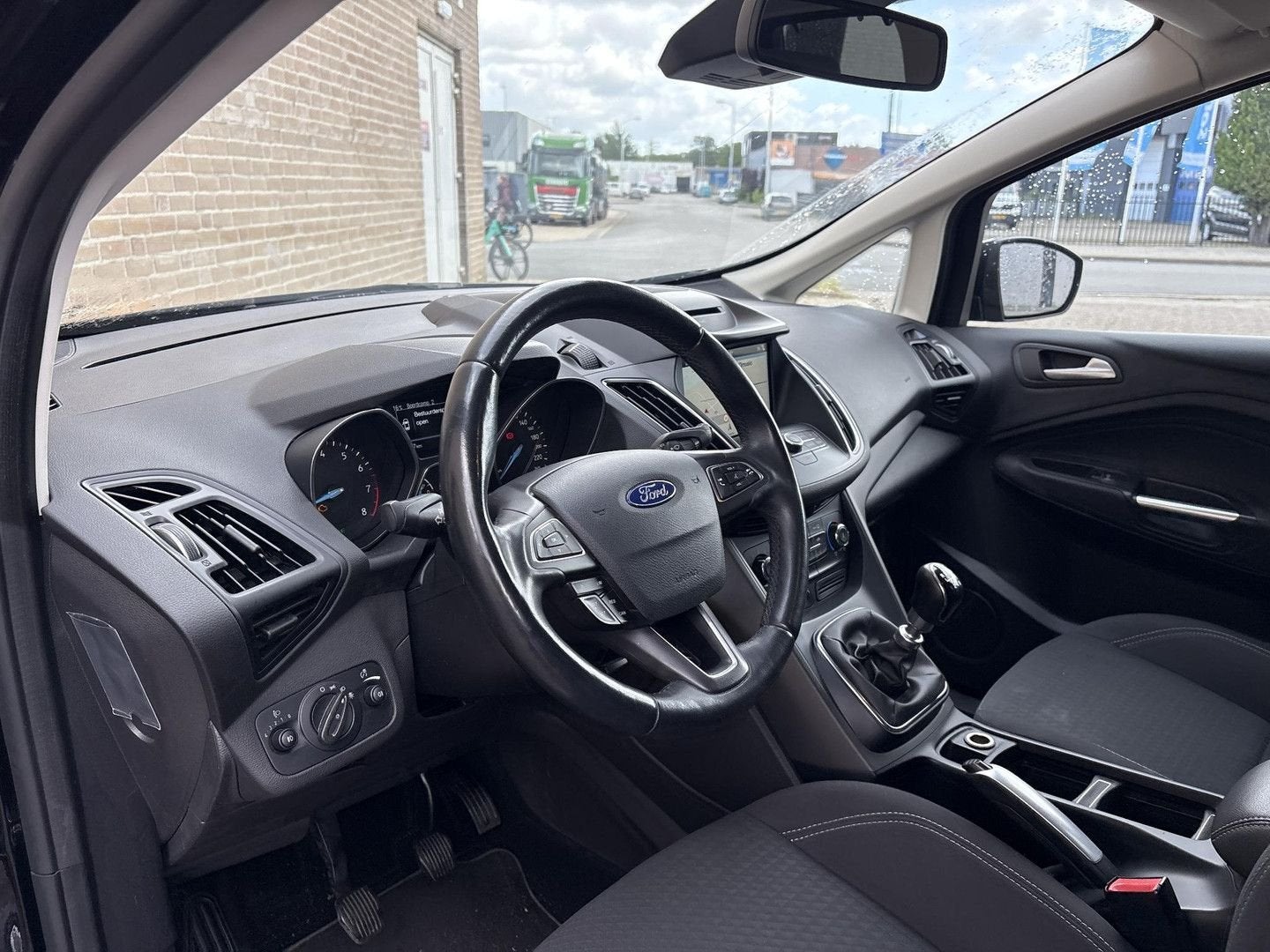 Ford C-Max 1.0 Titanium | Cruise | Airco | Navi | Trekhaak |, Monovolume, Zwart, Zwart, Bedrijf