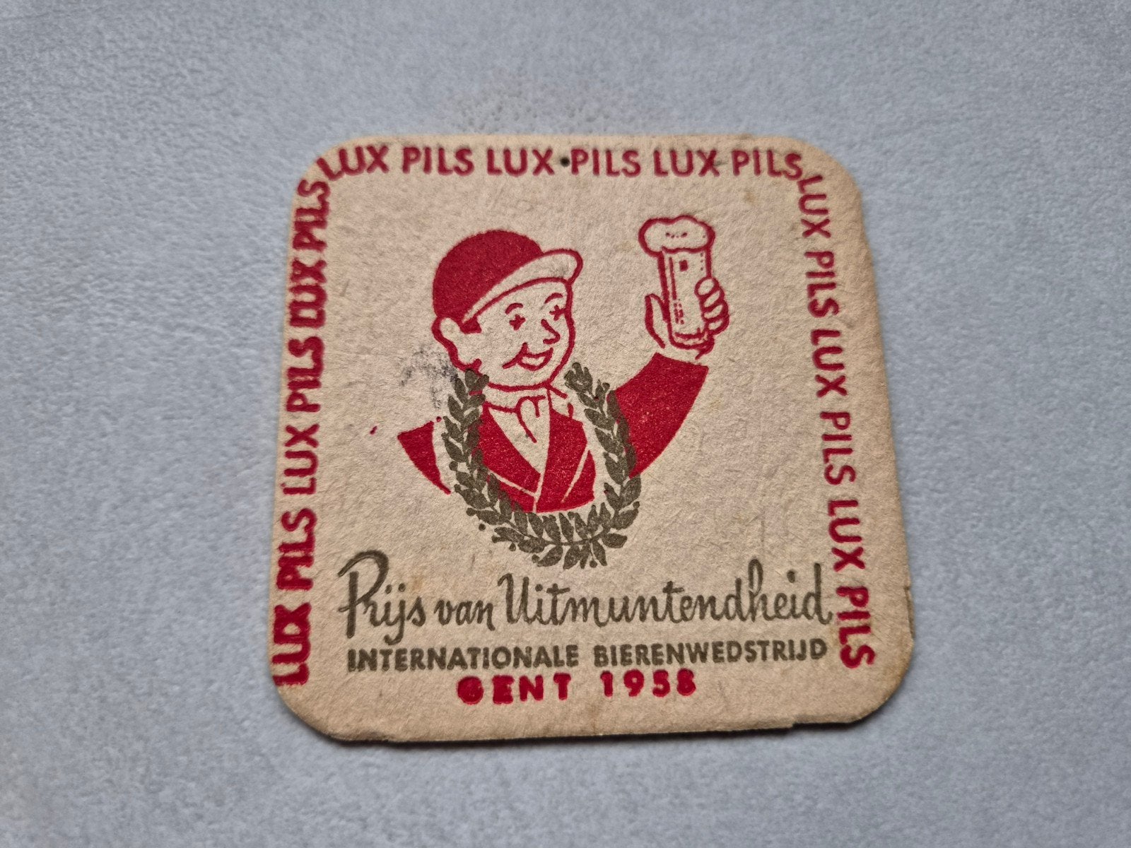 Bierviltje lux pils 1958, Verzamelen, Biermerken, Ophalen of Verzenden