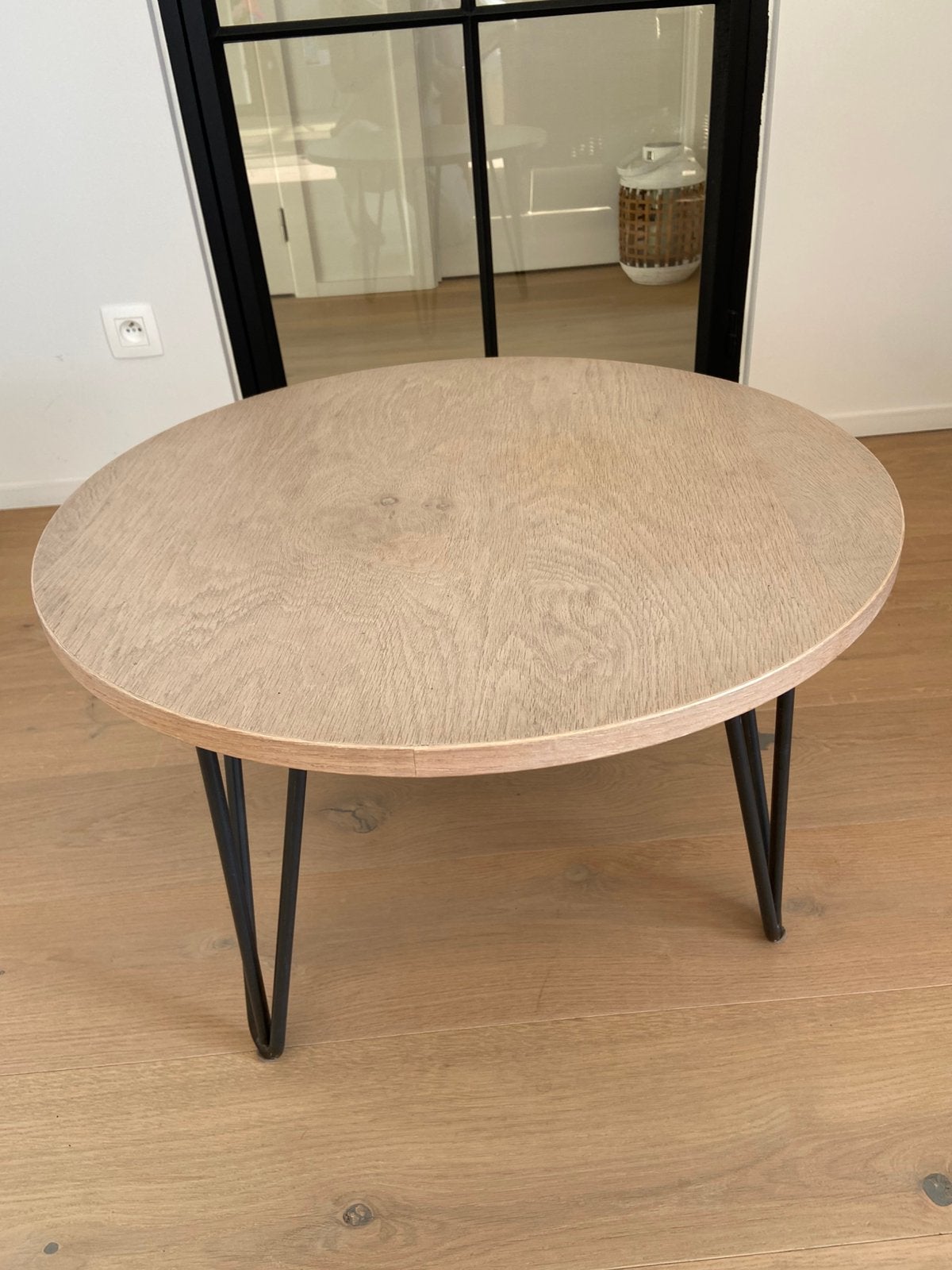 Bijzettafel in fineer eik, Enlèvement, Utilisé, Rond, 5 – 50