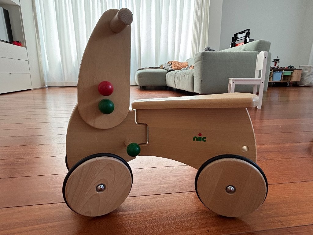 Houten loopfiets NIC, Kinderen en Baby's, Ophalen, Zo goed als nieuw, Loopfiets