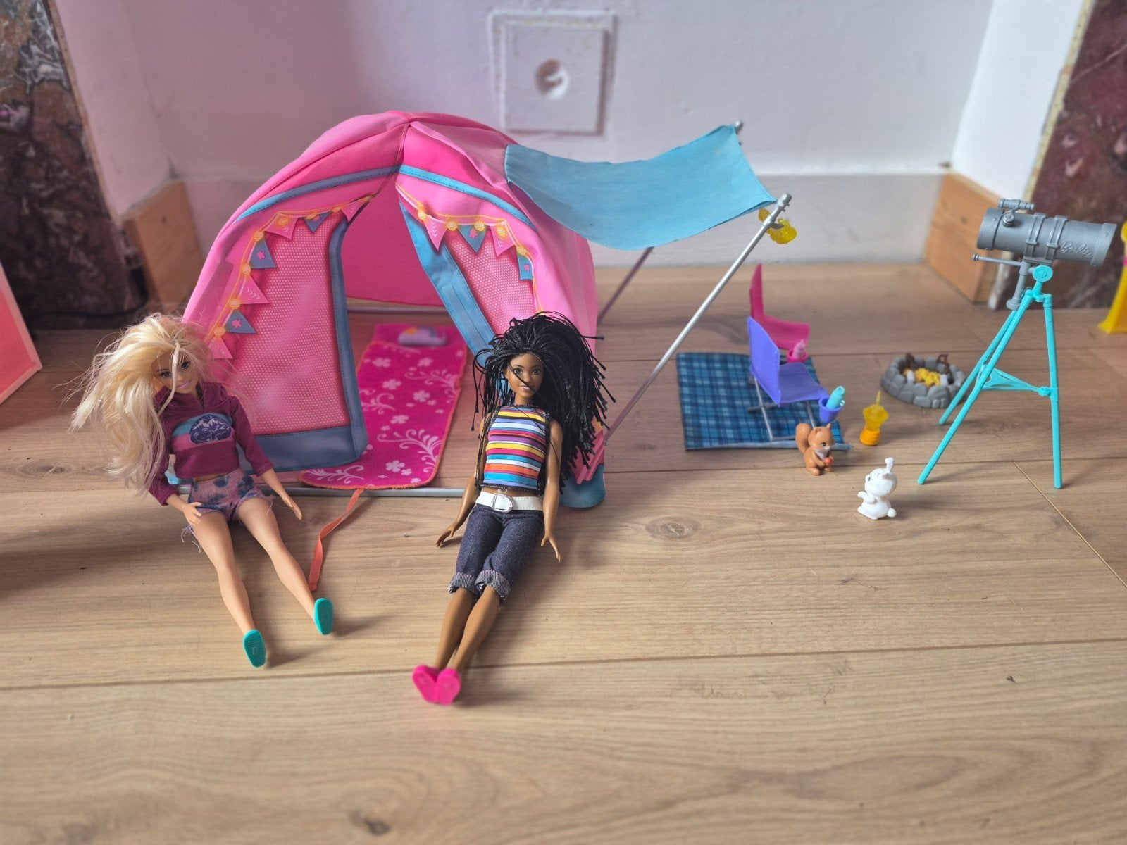Tente camping barbie, Enfants & Bébés