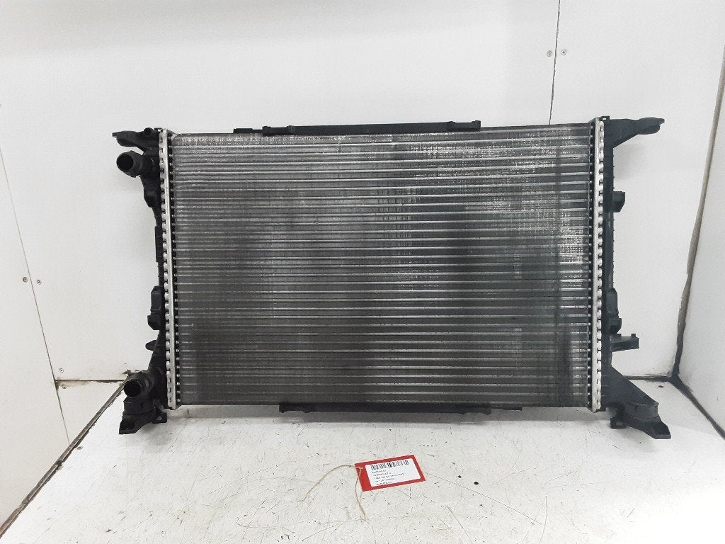 RADIATEUR Audi A5 Cabrio (8F7) (8K0121251R), Gebruikt, Mevr. I. Hauben, Audi, Rue de l'Espoir 34 34
4030  GRIVEGNÉE, BE