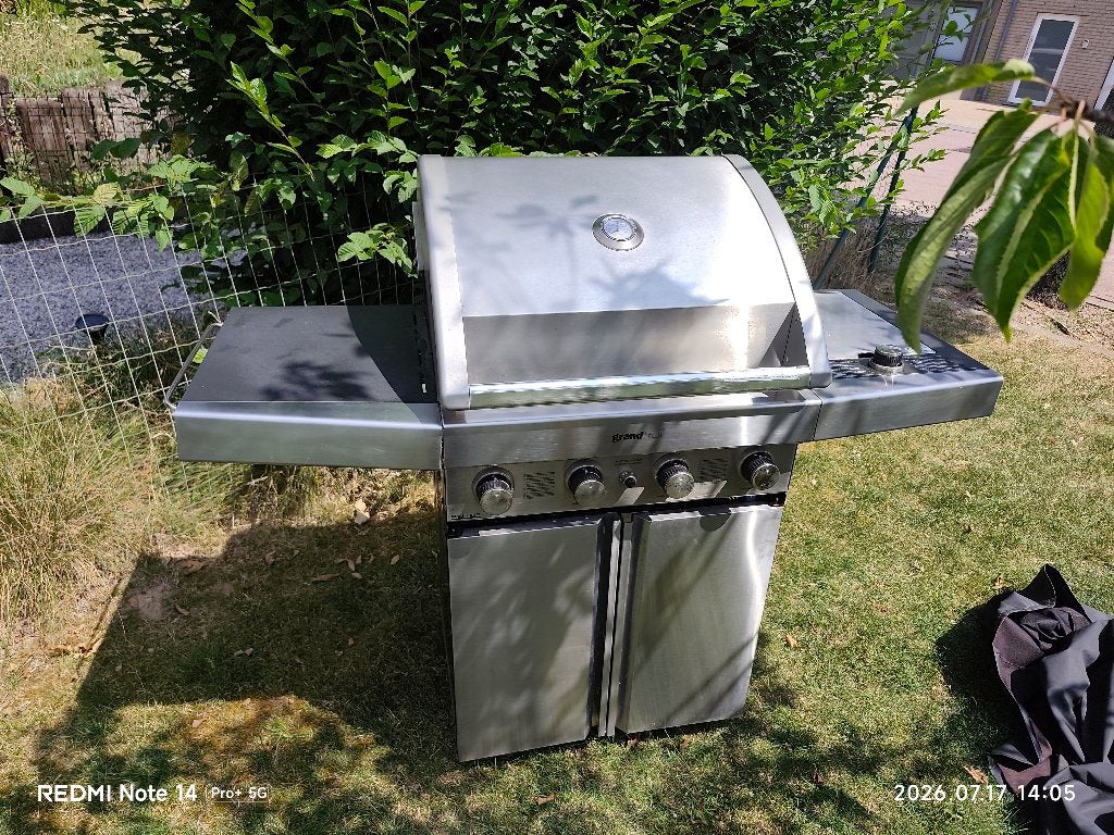 Gas barbecue grandhall, Jardin & Terrasse, Barbecues à gaz, Enlèvement