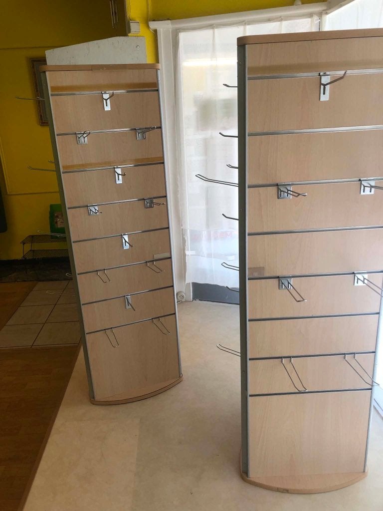 Winkel meubel, Zakelijke goederen, Ophalen