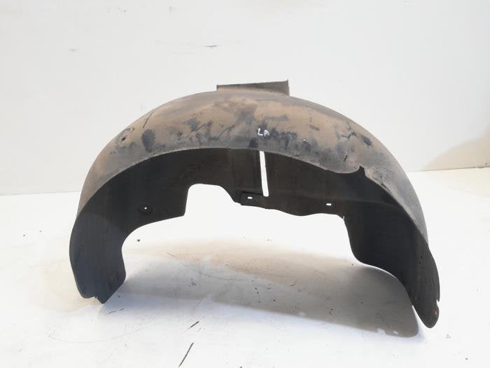 Passage de roue d'un Volkswagen Touran, Volkswagen, -, 3 mois de garantie, Utilisé