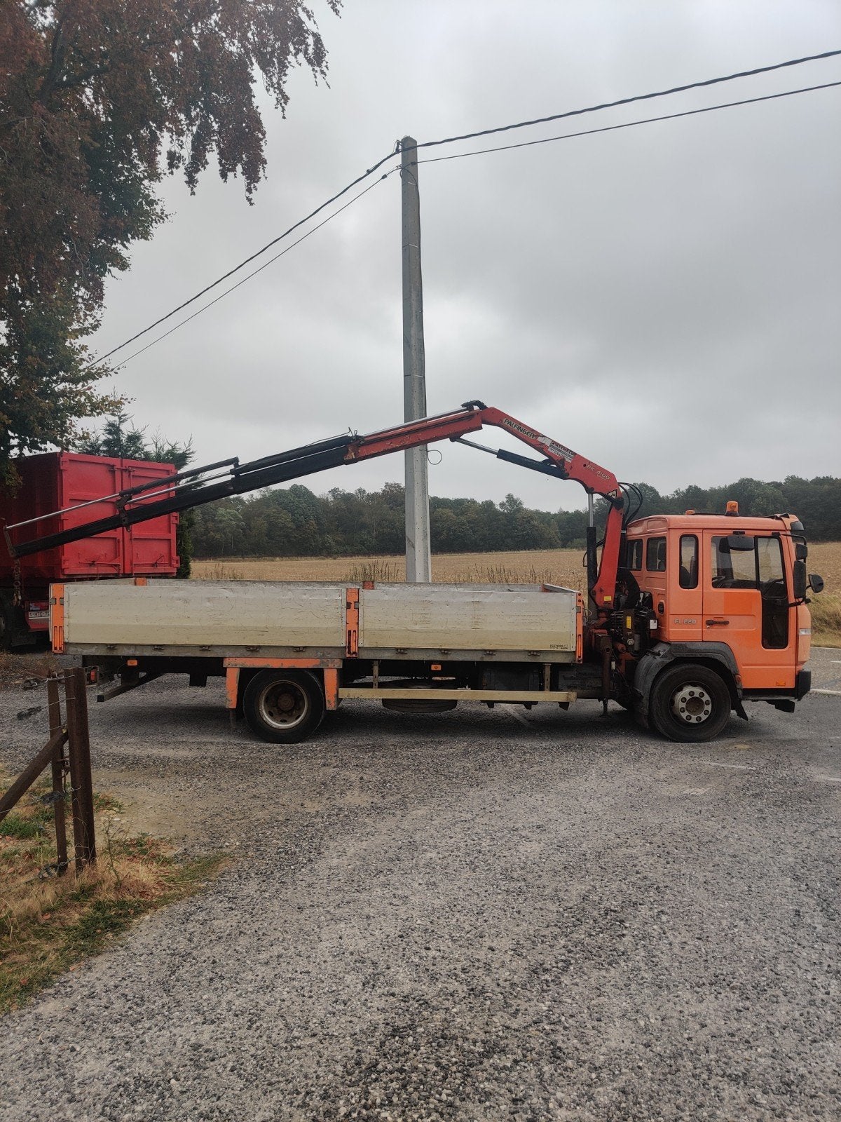 Volvo FL 220 grue, Auto's, Vrachtwagens, Bedrijf, Te koop, Volvo