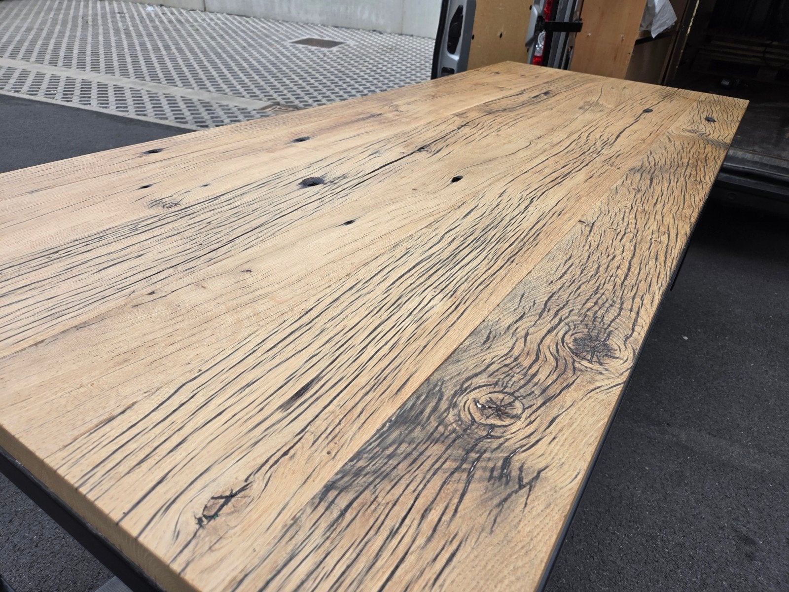 Unieke eiken eettafel wagonplanken 6-8 personen, Enlèvement