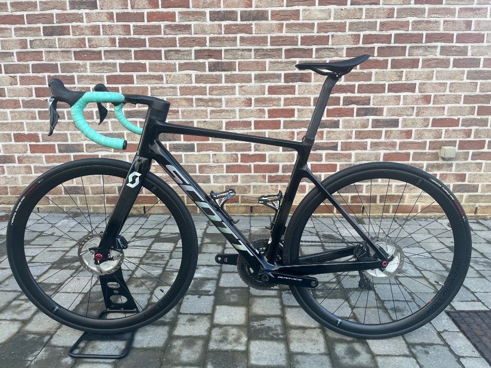 Vélo de route full carbone- Scott Addict RC Ultimate - M/54, 10 à 15 vitesses, Enlèvement, 28 pouces, Carbone