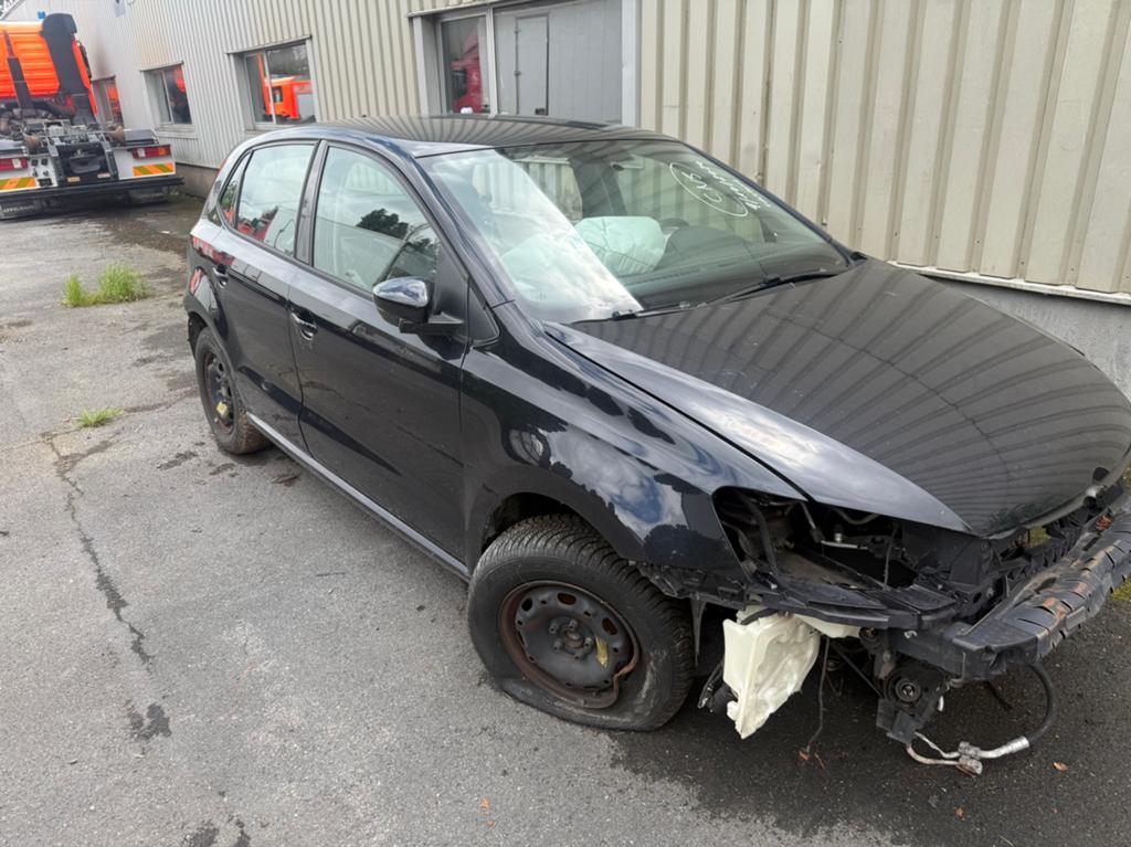 Volkswagen Polo 1.2 Benzine , 2013 bestemd afbraak, Auto diversen, Ongevalwagen, Ophalen, Benzine, Volkswagen