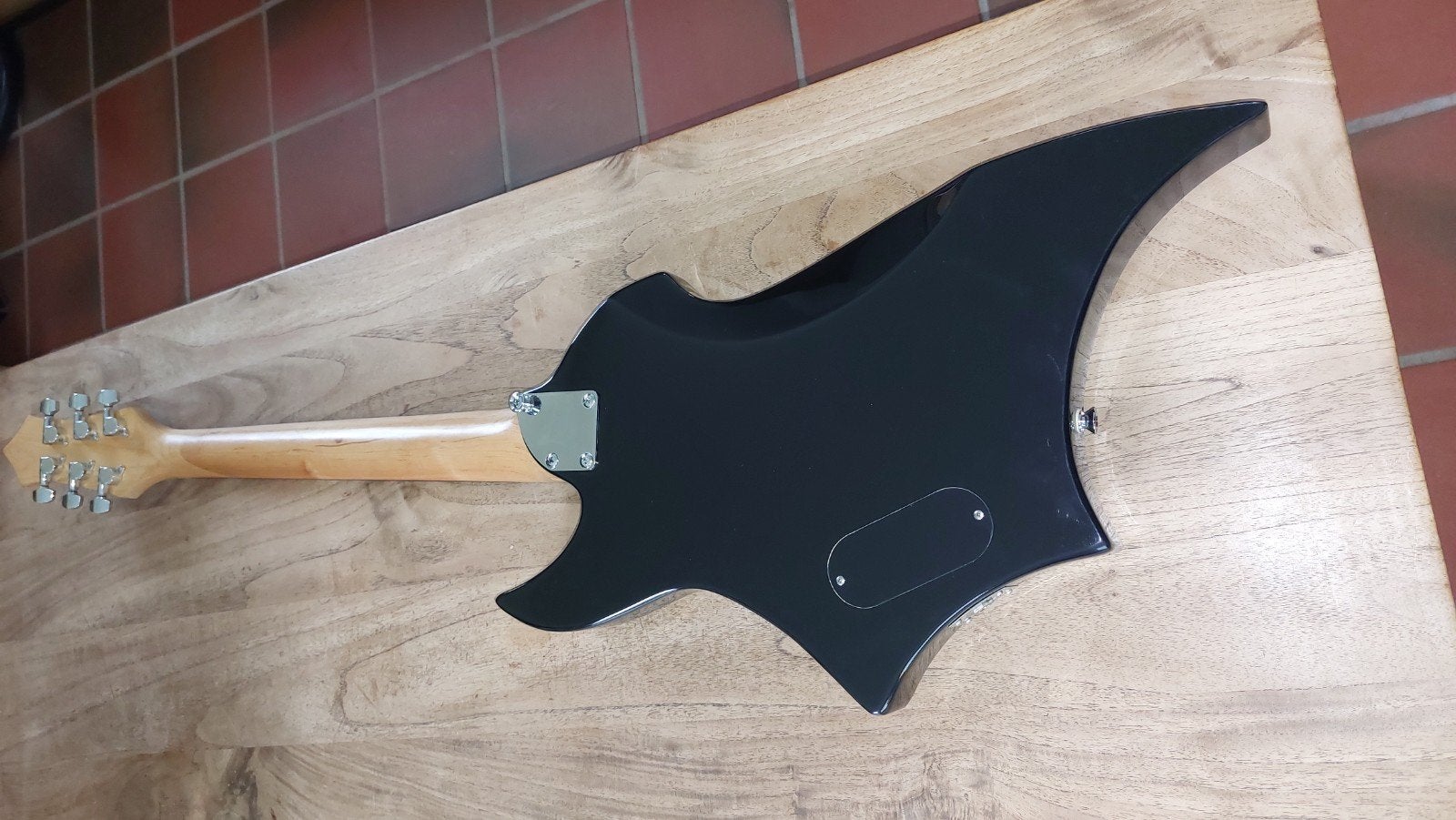 Peavey Orange county chopper.
Uniek modellelletje van Peavey, Enlèvement ou Envoi