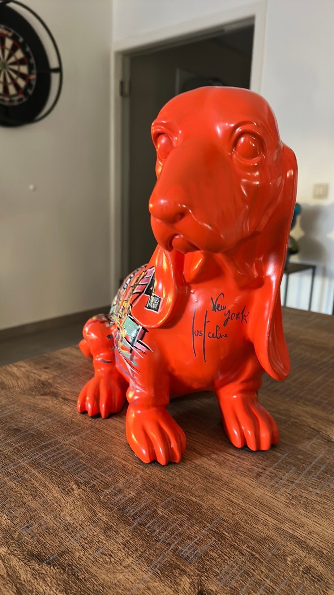 kunstwerk Céline Lust –New York Times Square Beagle Dog”, Antiquités & Art, Art | Objets design, Enlèvement