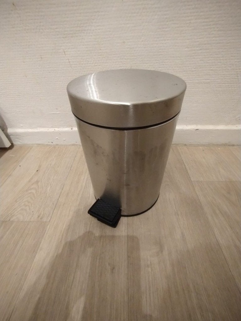 Petite poubelle à pédale, Maison & Meubles, Accessoires pour la Maison | Poubelles, Inox, À pédale, Moins de 10 litres, Enlèvement