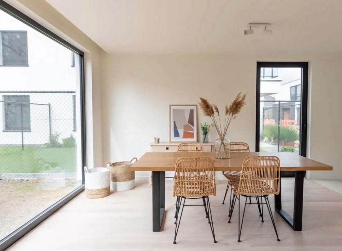 4 rotan kuipstoelen zwart onderstel - alles moet weg, Huis en Inrichting, Stoelen, Ophalen, Zo goed als nieuw, Zwart