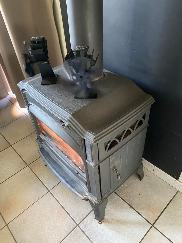 Poêle à bois Dovre, Maison & Meubles, Poêles, Enlèvement ou Envoi, Comme neuf, Bois, Poêle à bois
