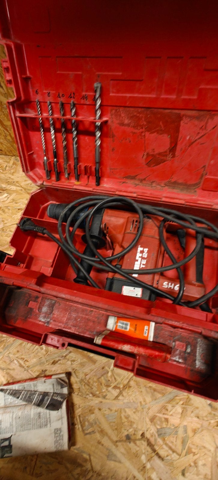 Hilti TE 24 Boorhamer & Breekhamer, Ophalen, Gebruikt