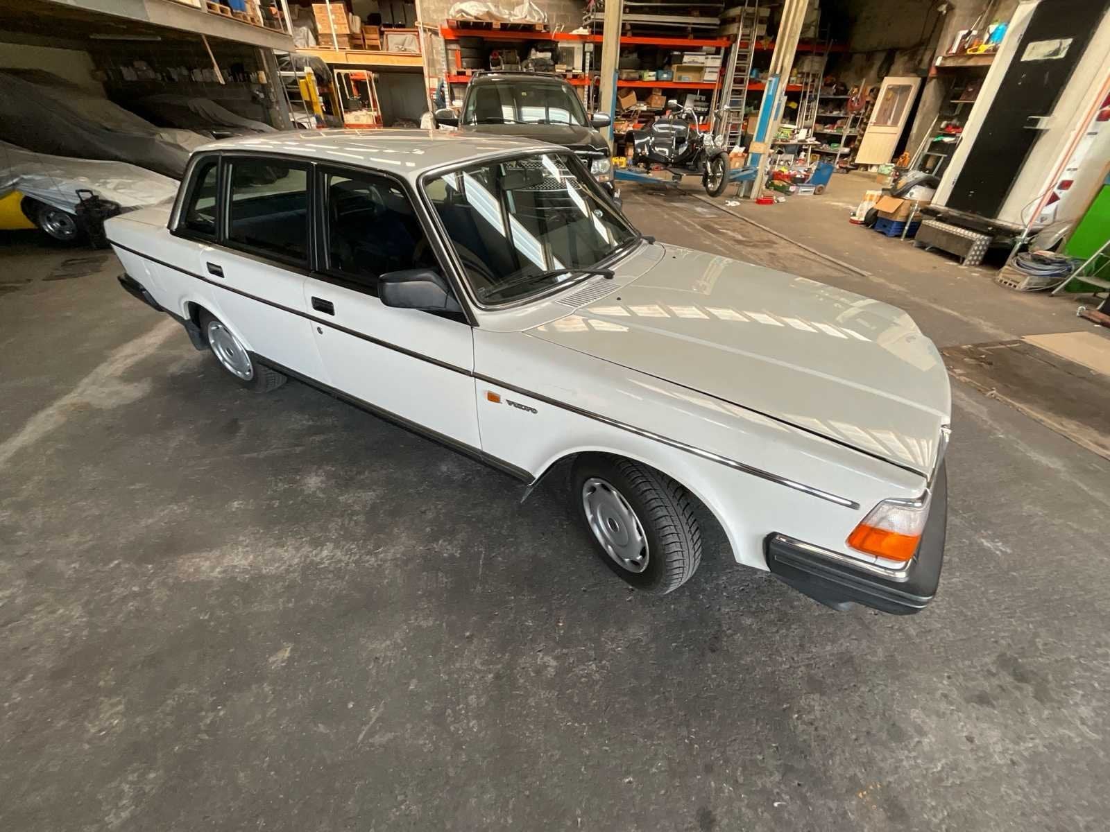 1987 VOLVO 240, foto 9