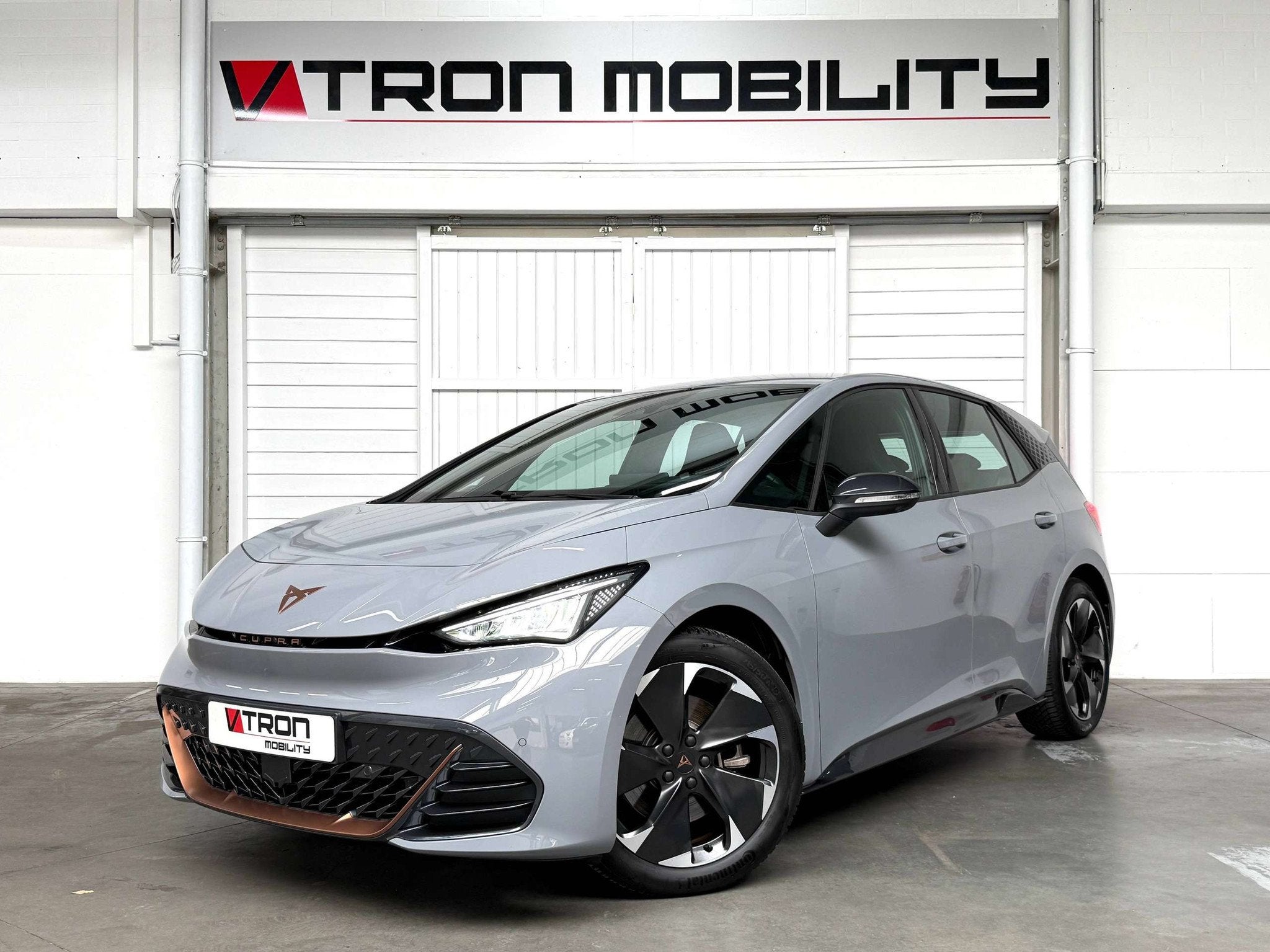CUPRA Born Born 60/63kWh eBoost 170KW SOH100% 360CAMERA*CA, Autos, Argent ou Gris, Achat, Entreprise, 5 portes