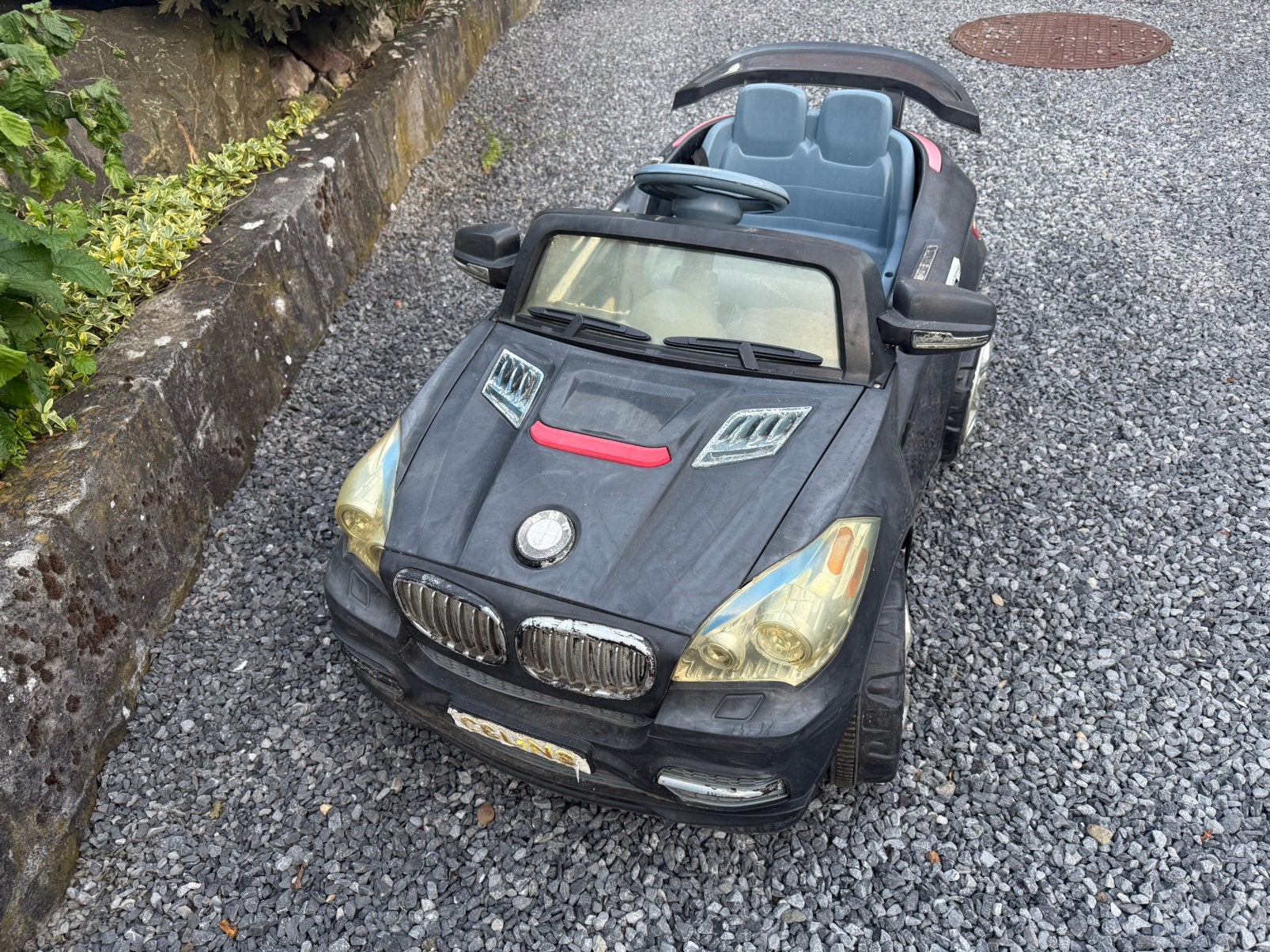 BMW X8 - voiture électrique pour enfants, Enfants & Bébés, Enlèvement, Utilisé