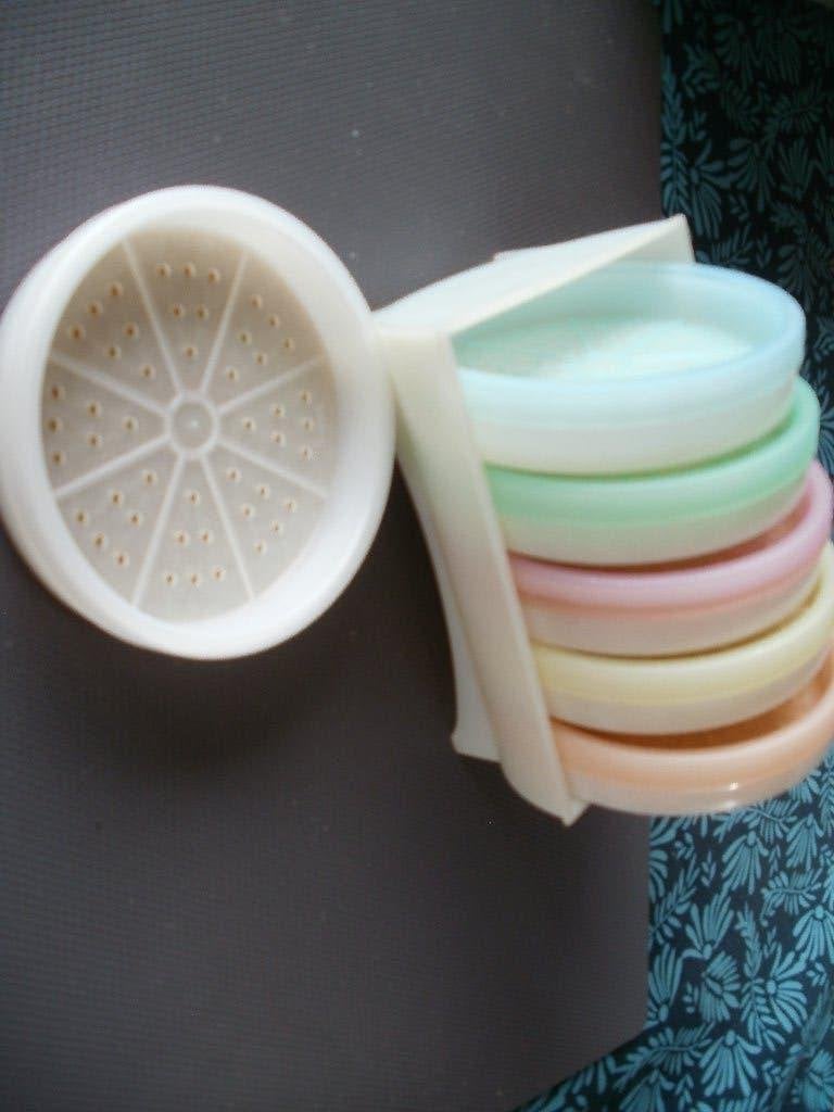 TUPPERWARE Retro onderzetters, Huis en Inrichting, Ophalen of Verzenden, Zo goed als nieuw, Overige kleuren, Overige typen