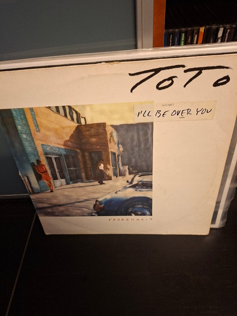 lp - toto - fahrenheit - vak 5, LP, Gebruikt, Hardrock, Ophalen of Verzenden