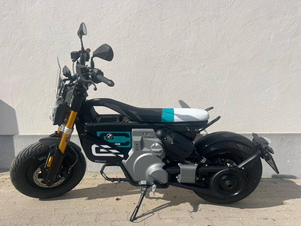 BMW CE-02 Highline, Fietsen en Brommers, Brommers | Overige merken, Zo goed als nieuw, Ophalen