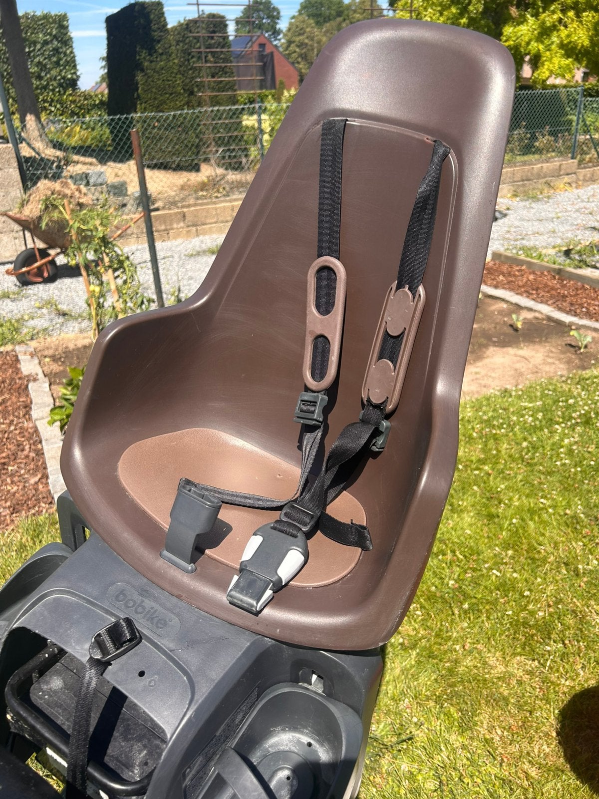 Bobike one maxi met extra montagebeugel, Fietsen en Brommers, Fietsaccessoires | Fietsstoeltjes, Ophalen, Gebruikt, Achterzitje