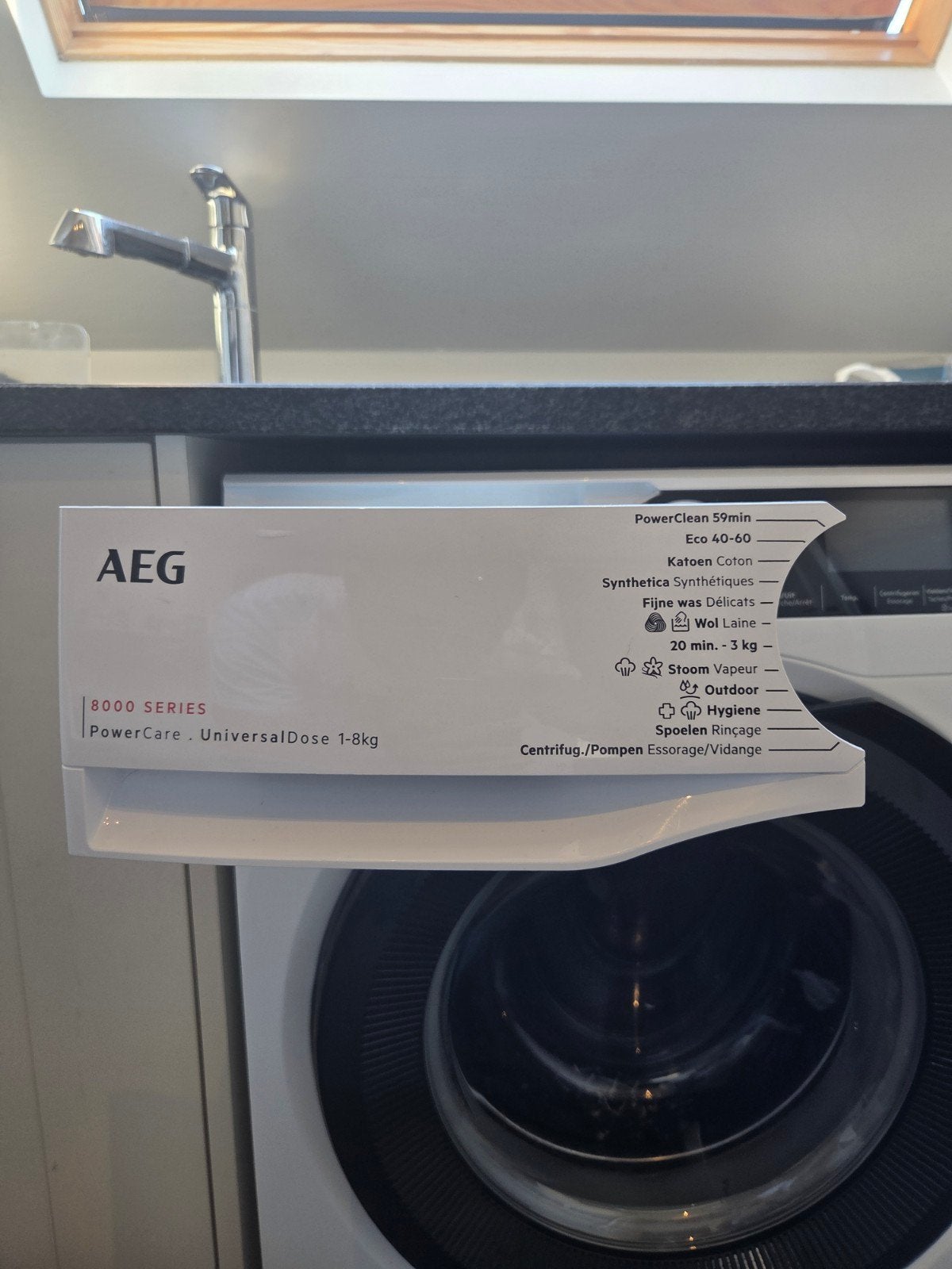 AEG 8000 series, Ophalen
