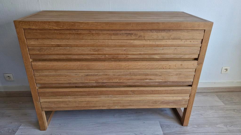 Meuble de rangement en bois massif de chez Quatuor, Maison & Meubles, Armoires | Mobilier de télévision, Enlèvement